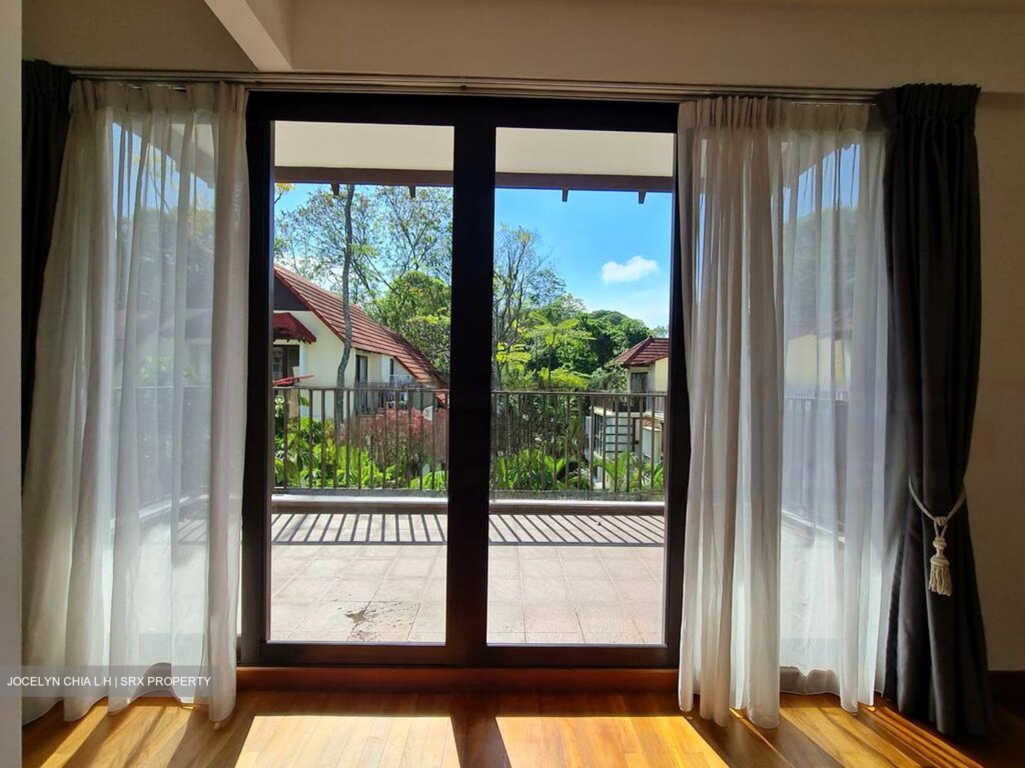 Lornie Road (D11), Terrace #453975431